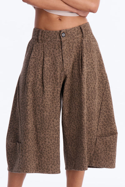 https://cdn.shopify.com/s/files/1/0293/9277/files/03-18-26_S1_33_P50714C_Leopard_KP_JS_13-35-16_26769_CM_CM.jpg?v=1774280698&with=400&height=600