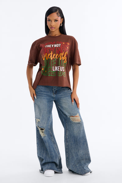 https://cdn.shopify.com/s/files/1/0293/9277/files/06-03-26_S6_33_WGN1049_Brown_LR_SS_15-19-20_10778_PXF.jpg?v=1780698820&with=400&height=600