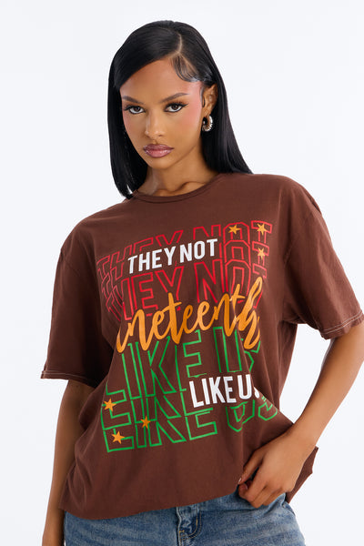 https://cdn.shopify.com/s/files/1/0293/9277/files/06-03-26_S6_33_WGN1049_Brown_LR_SS_15-19-30_10782_PXF.jpg?v=1780698820&with=400&height=600