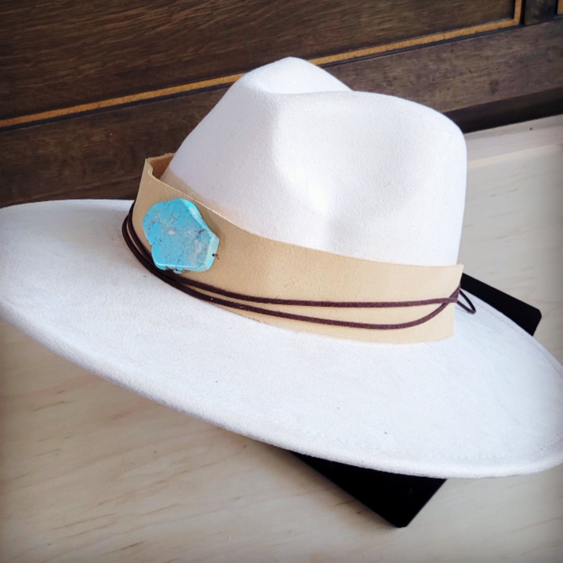 Wide Genuine Leather Bone Suede Hat Band w/ Turq 953v