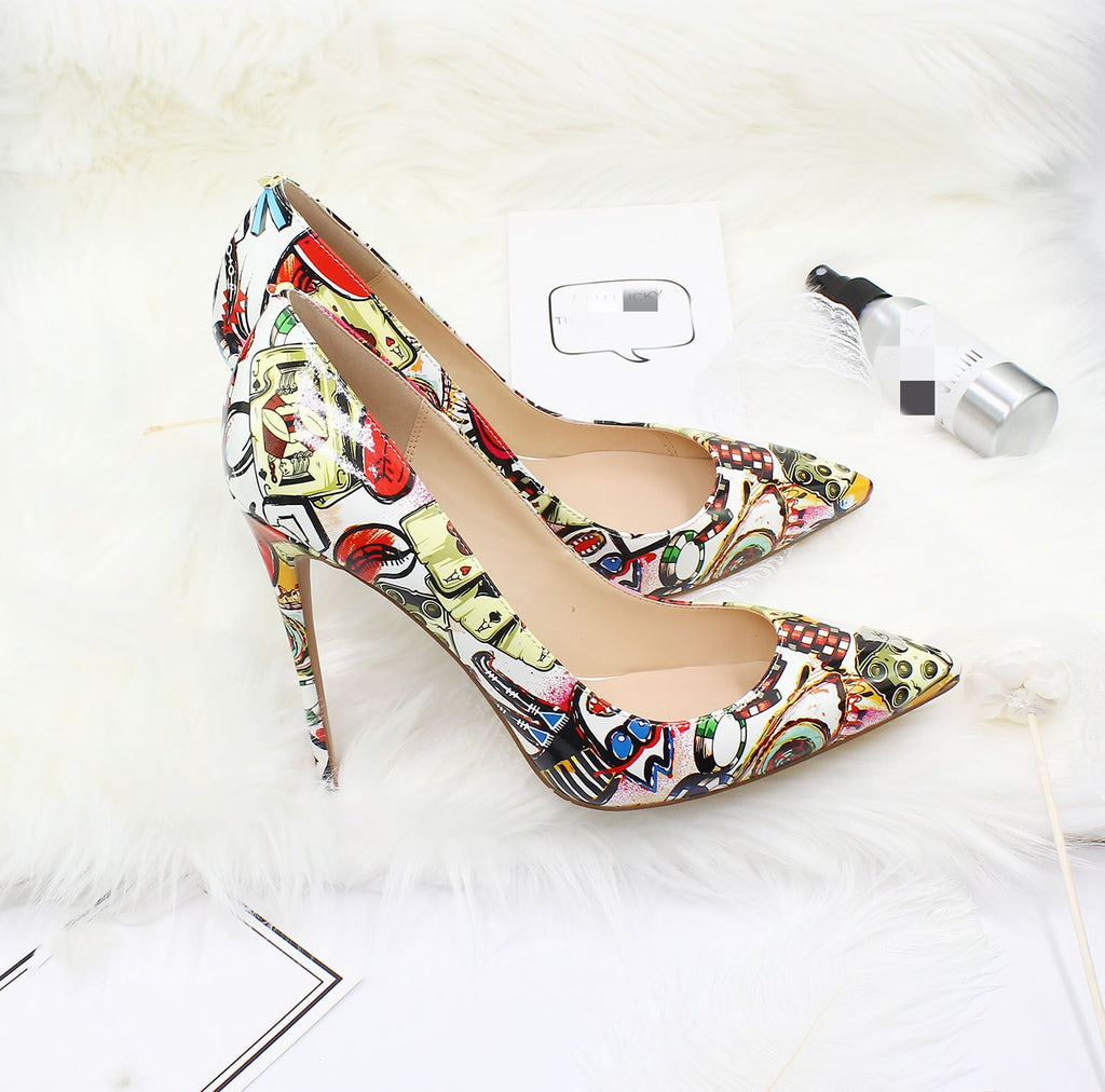 Shallow mouth high heels See size chart under “more details”