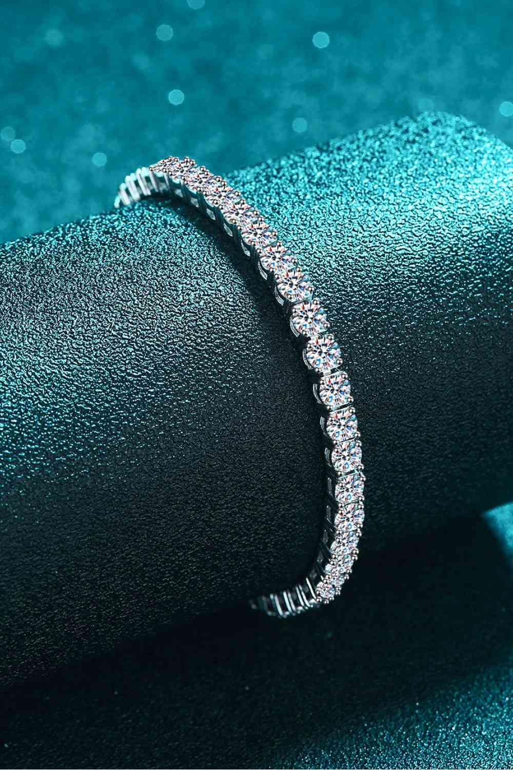 Moissanite Elegance Bracelet – Minimalist Design with 4.9 Carats of Sparkle See size chart under “more details”