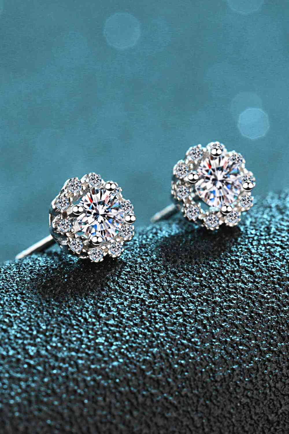 Moissanite Jewelry Floral-Shaped Stud Earrings – Sparkling 1 Carat Design See size chart under “more details”