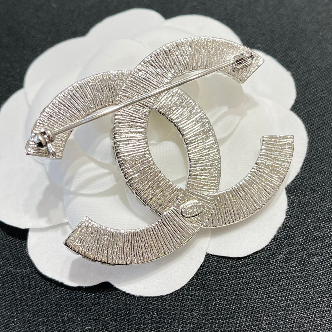 CC Brooch 157811