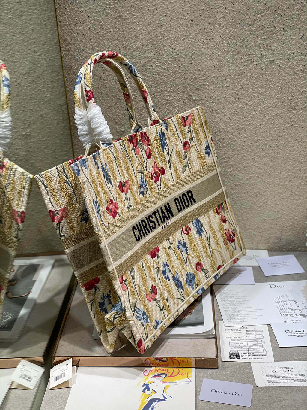 CD Hibiscus Book Tote 42cm Bag Canvas 336576