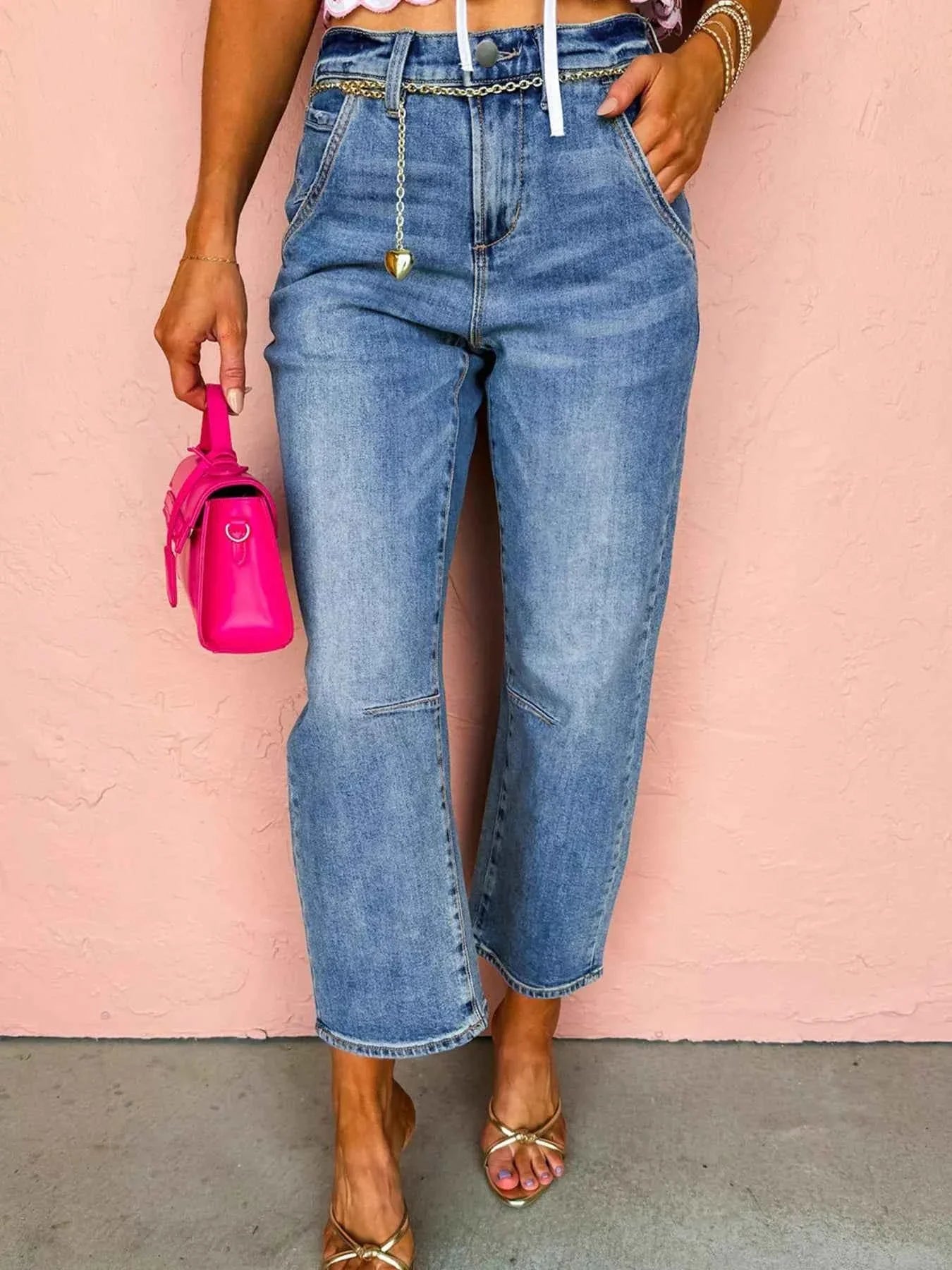 Seam Detail Loose Fit Cropped Jeans