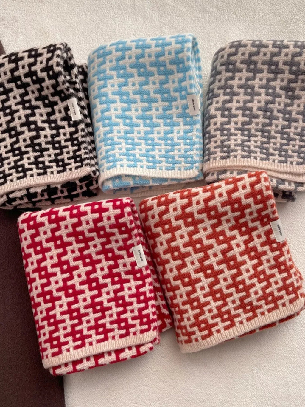 Wool Geometric Pattern Knitted Scarf Soft Winter Accessory