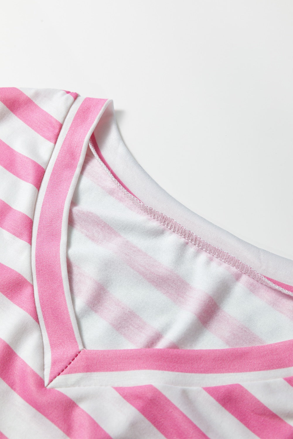 Women Striped V Neck Short Sleeve Casual T Shirt with Pocket