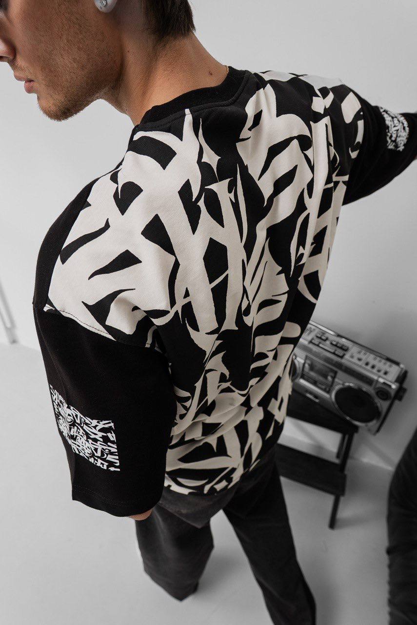 Graffiti Print Oversized T-Shirt - Unisex Urban Streetwear Tee