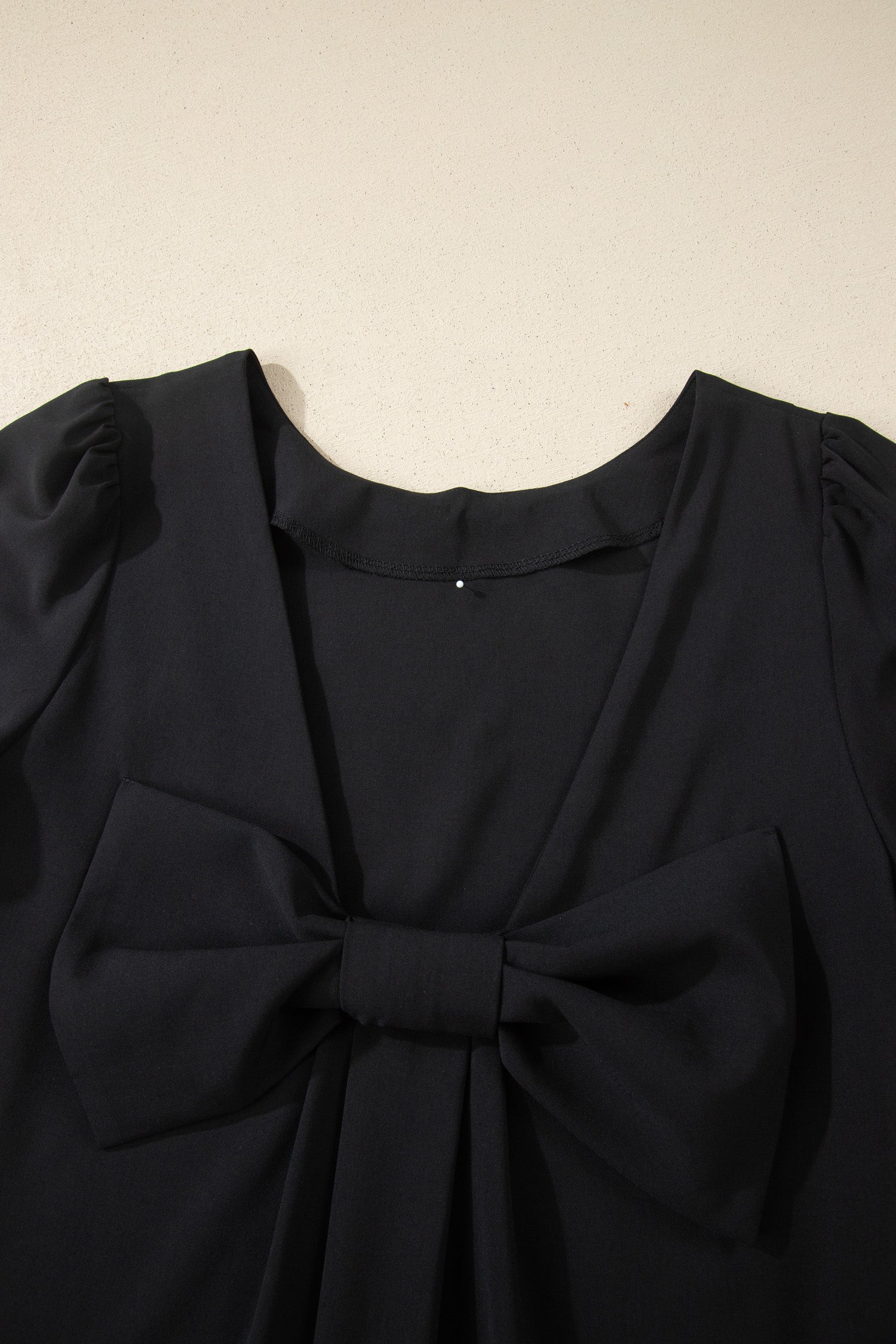 Black Bow Decor Backless Short Sleeve Shift Mini Dress