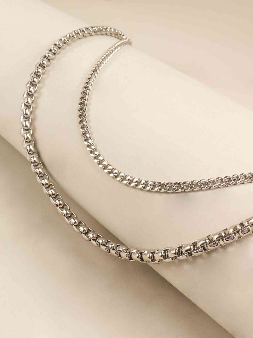 UrbanStyle Double-Layered Metal Chain Belt – Trendy Accessory for Outfit Elevation See size chart under “more details”