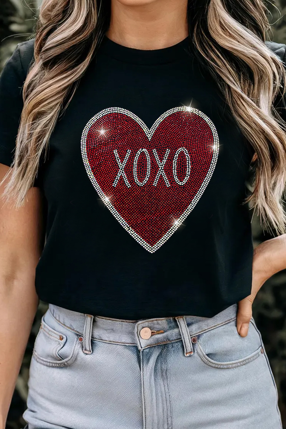 Black Rhinestone XOXO Heart Graphic Crewneck Women's T-Shirt