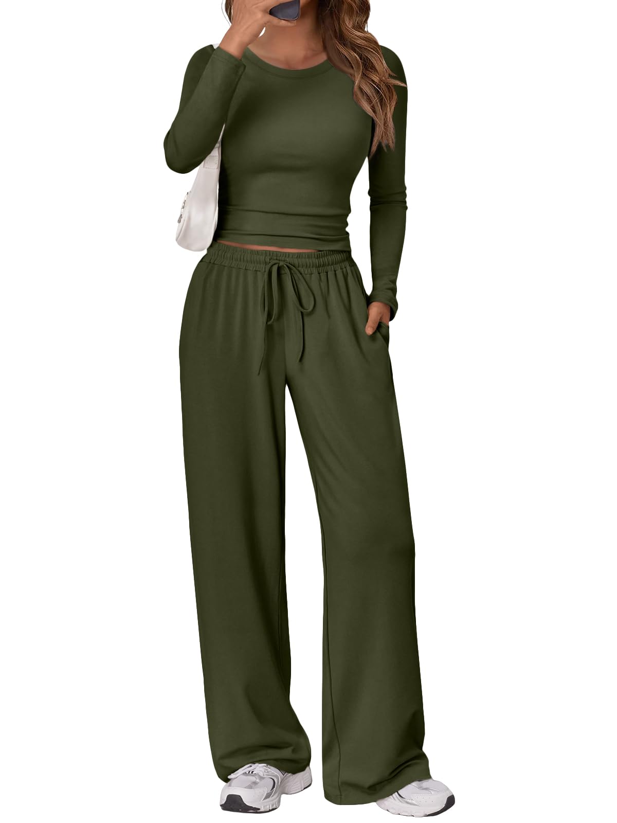 Trendy Queen Women's 2 Piece Matching Lounge Set Long Sleeve Side Ruching Top Wide Leg Drawstring Pants Set with Pockets