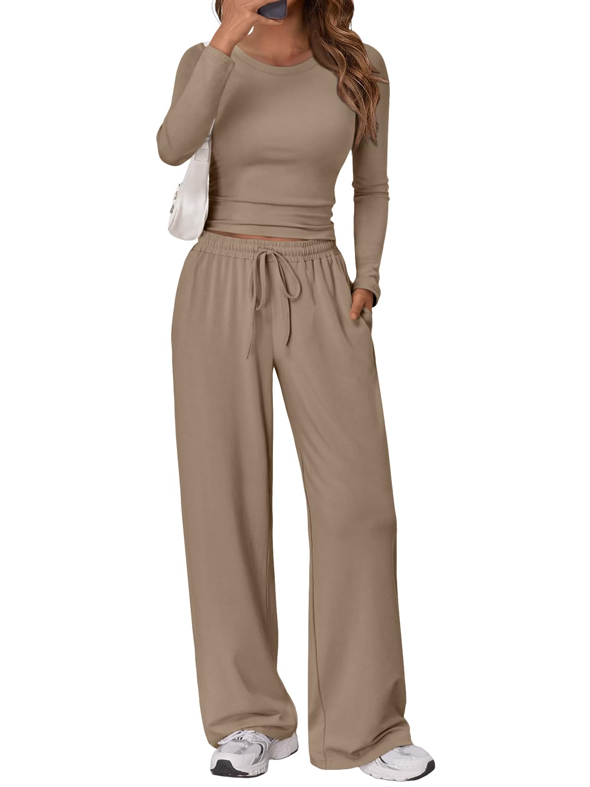 Trendy Queen Women's 2 Piece Matching Lounge Set Long Sleeve Side Ruching Top Wide Leg Drawstring Pants Set with Pockets