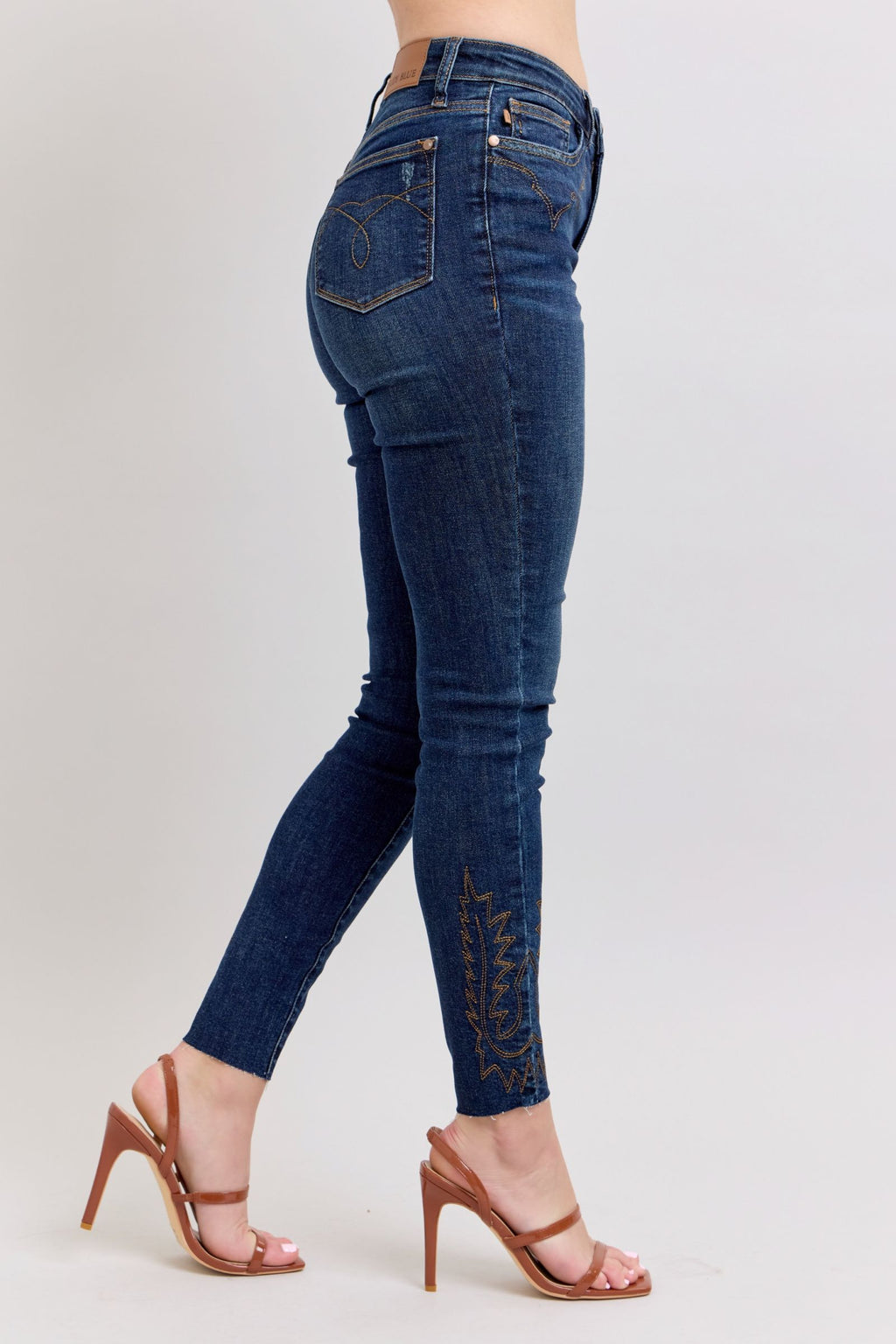 Judy Blue Plus Size Embroidered High Rise Skinny Jeans