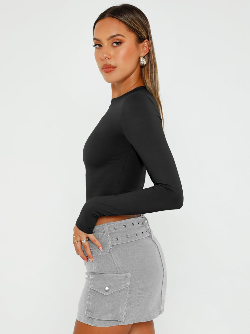 Trendy Queen Womens Long Sleeve Crop Tops Basic Slim Fitted Shirts Spring Fashion Outfits 2026 Teen Girl Clothes