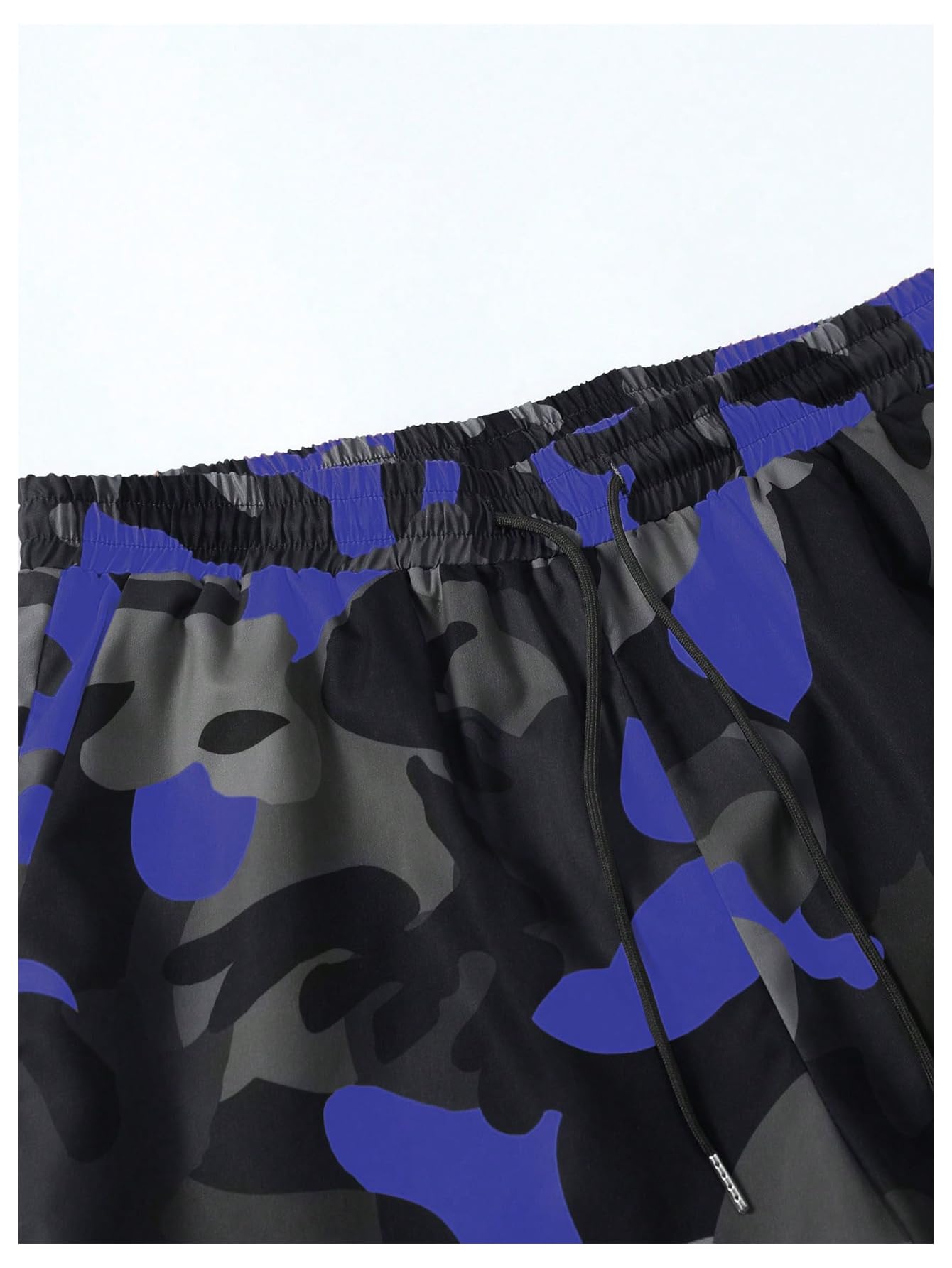 WDIRARA Men's Big and Tall 2 Piece Outfits Letter Camo Print Short Sleeve Tracksuit Track Shorts Set