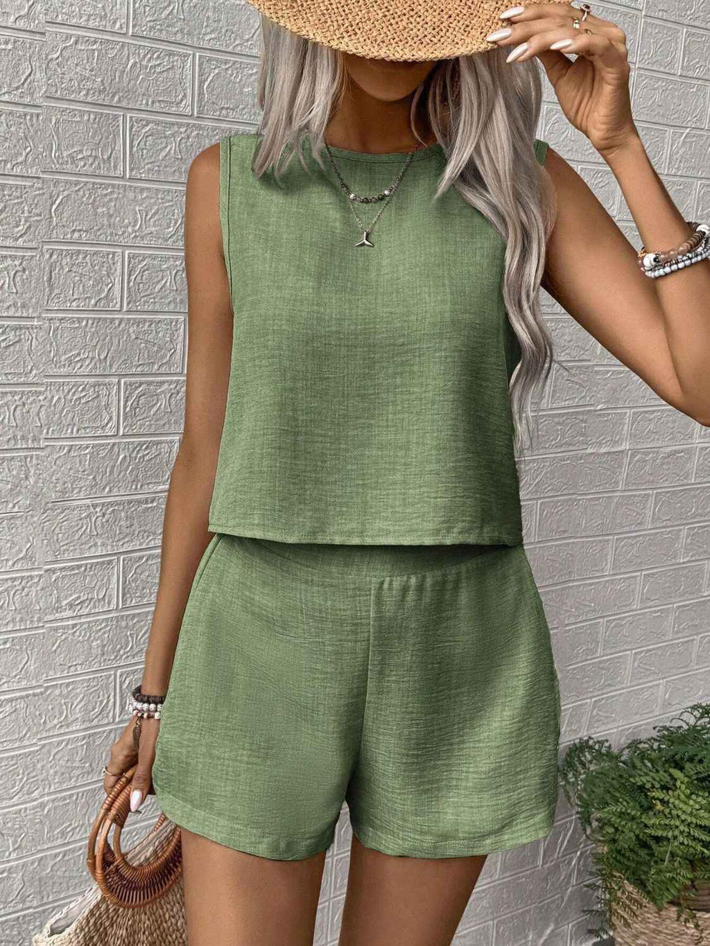 Round Neck Sleeveless Top & Shorts Set