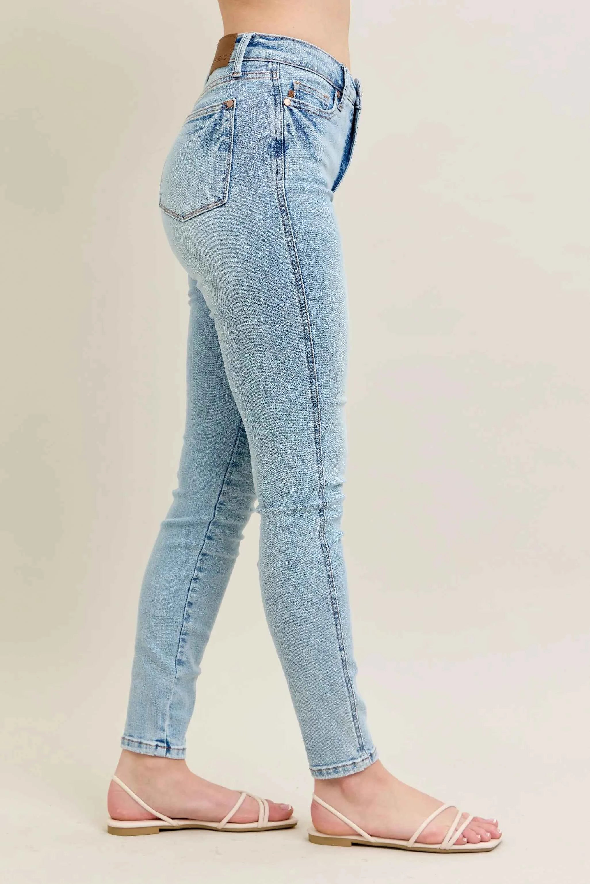 Judy Blue Full Size Mr Tummy Control Vintage Wash Skinny Women's Jeans Plus Size