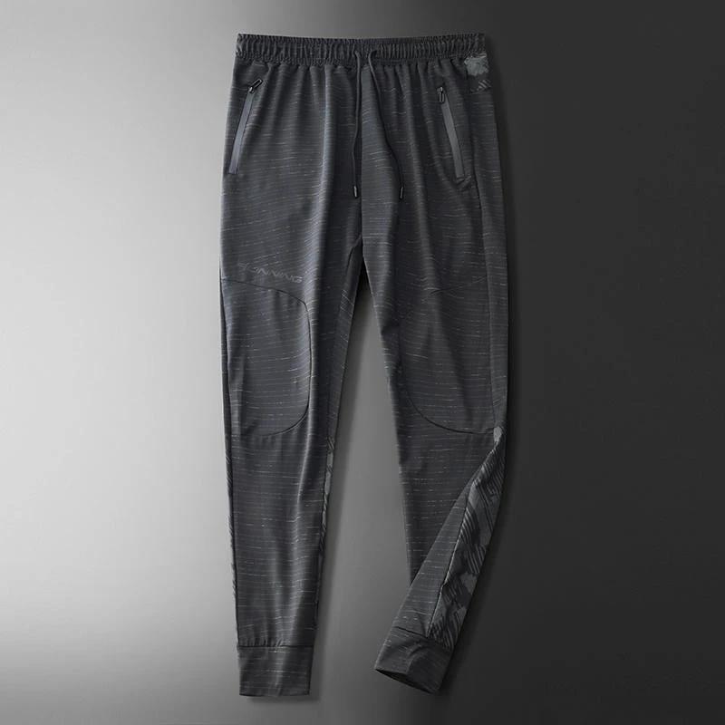 Men's Elastic Breathable Sweat Absorbent Quick Dry Sweatpants