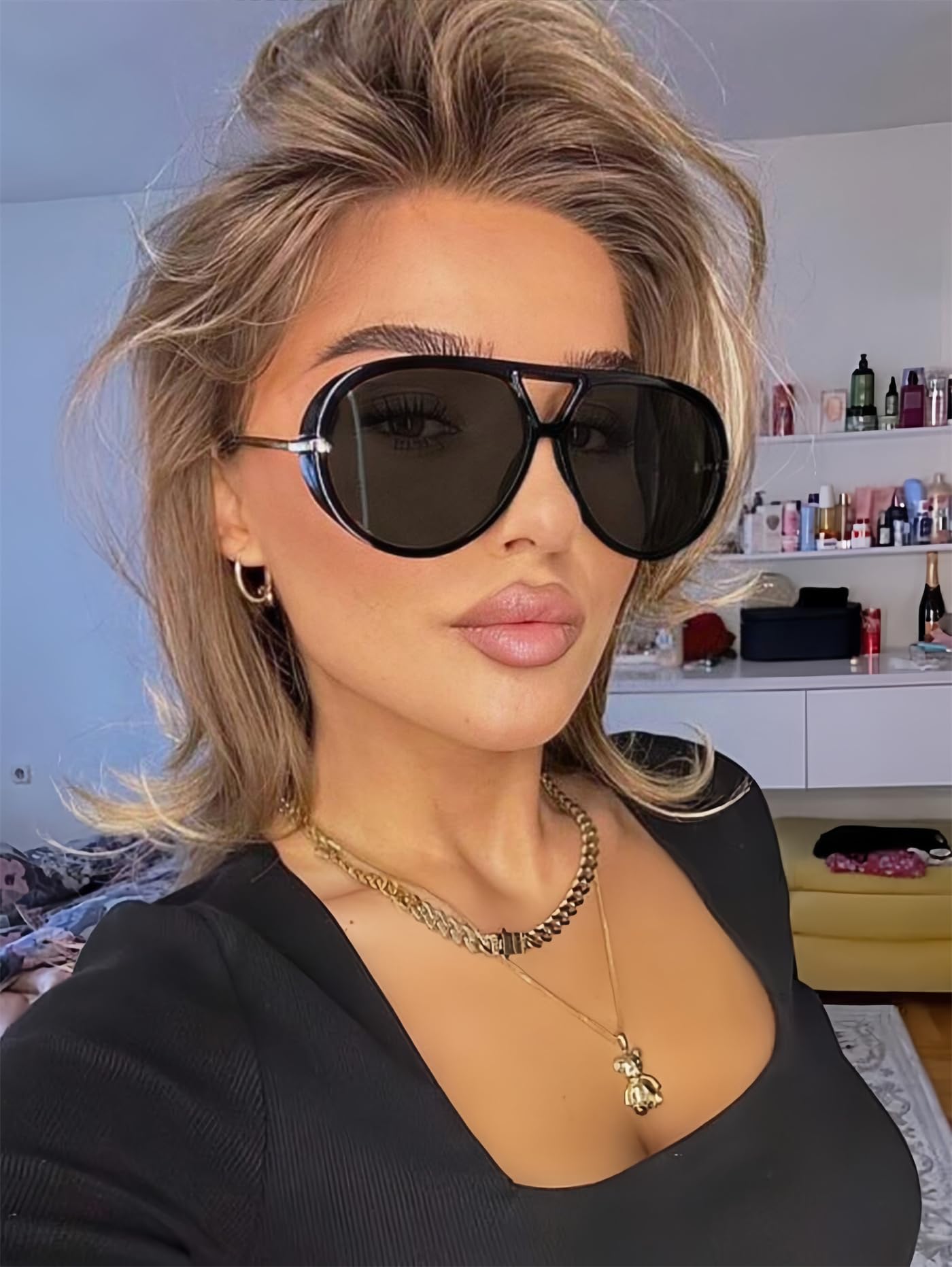 GUVIVI Retro Gold Aviator Sunglasses for Women Men, 2026 Metal Oversized 70s Aviators Black Vacation Beach Sun Glasses