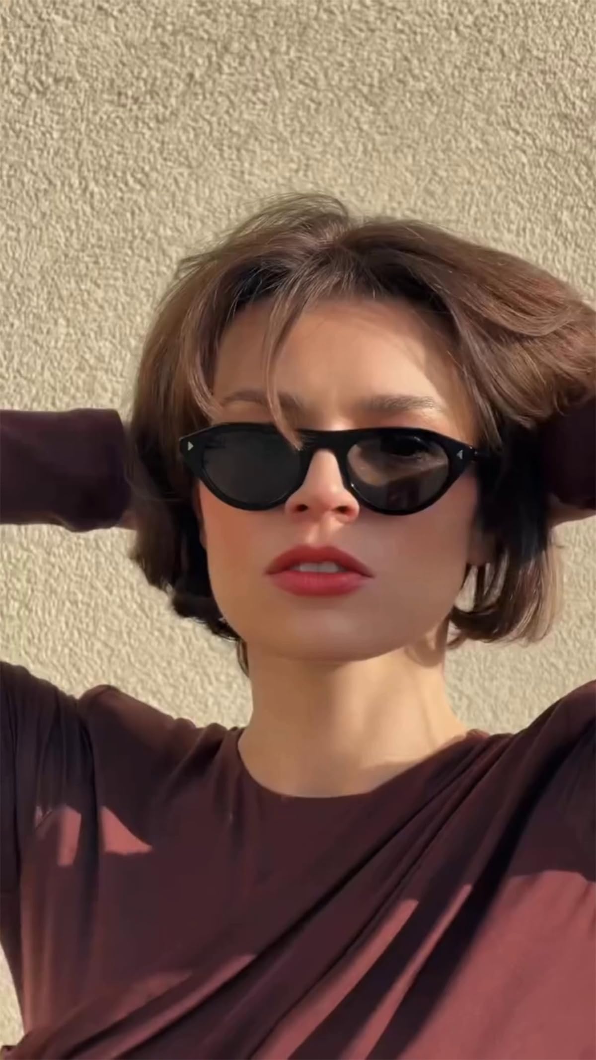 Rmerom Retro Small Oval Sunglasses for Women Men 2026 Trendy Chic Cat Eye Narrow Sun Glasses Vacation Outfits Fashion Sunnies