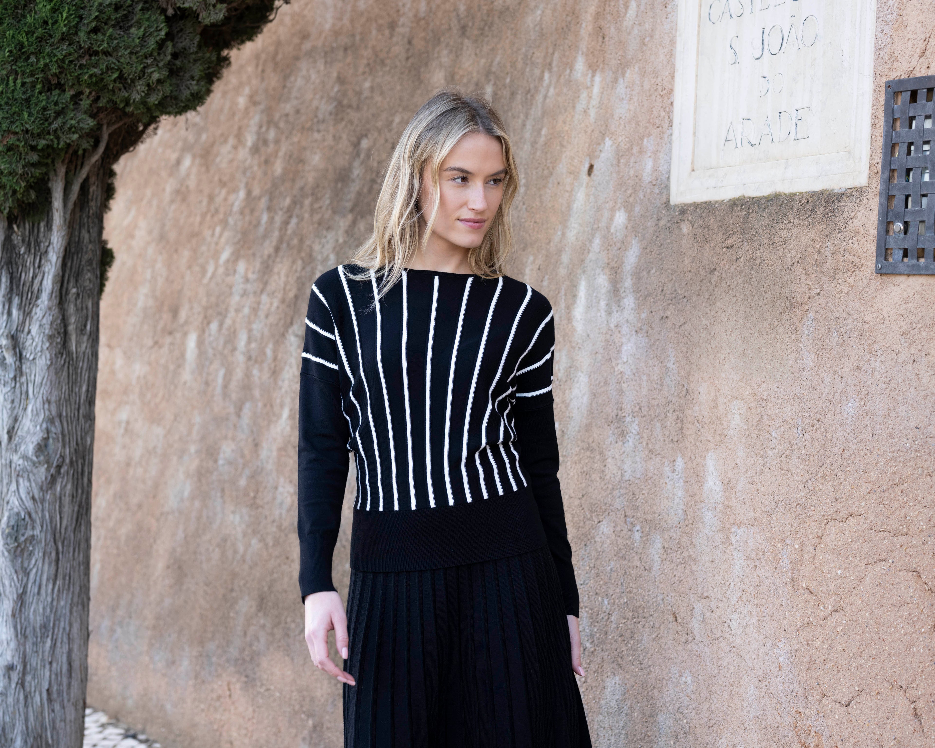 Ladies Vertical Striped Sweater