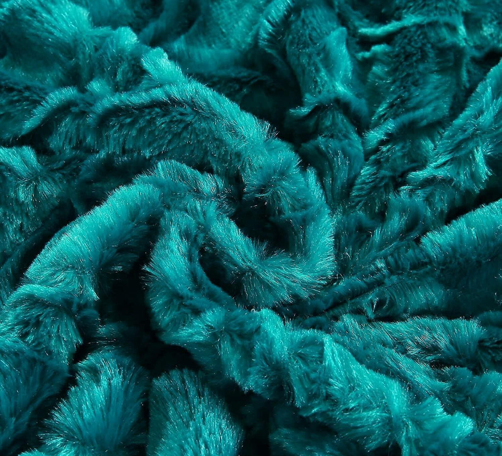 DaDa Bedding Mermaid Scales Emerald Green Blue w/ Sherpa Backside Faux Fur Throw Blanket (BL-171805)