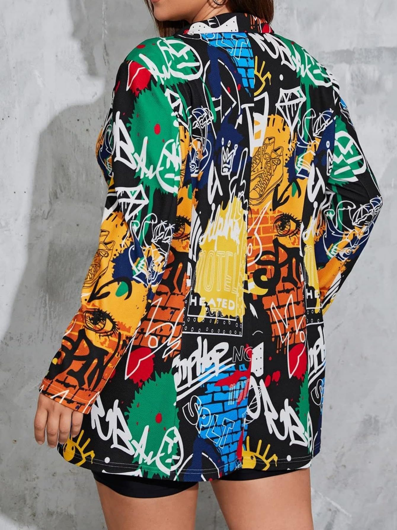 WDIRARA Women's Plus Size Lapel Collar Open Front Graffiti Graphic Button Blazer Jacket