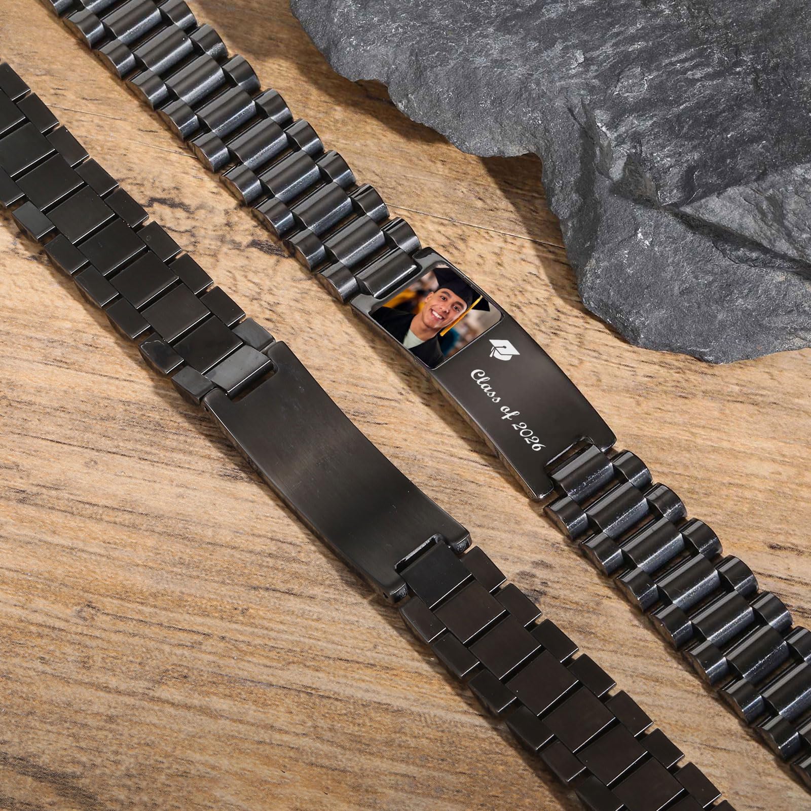 MEALGUET Graduation Gifts for him,Customizable Graduation Bracelet, Inspirational College Graduate Class Of 2026 Gift, Stainless Steel Handsome Link Bracelets for College Graduates