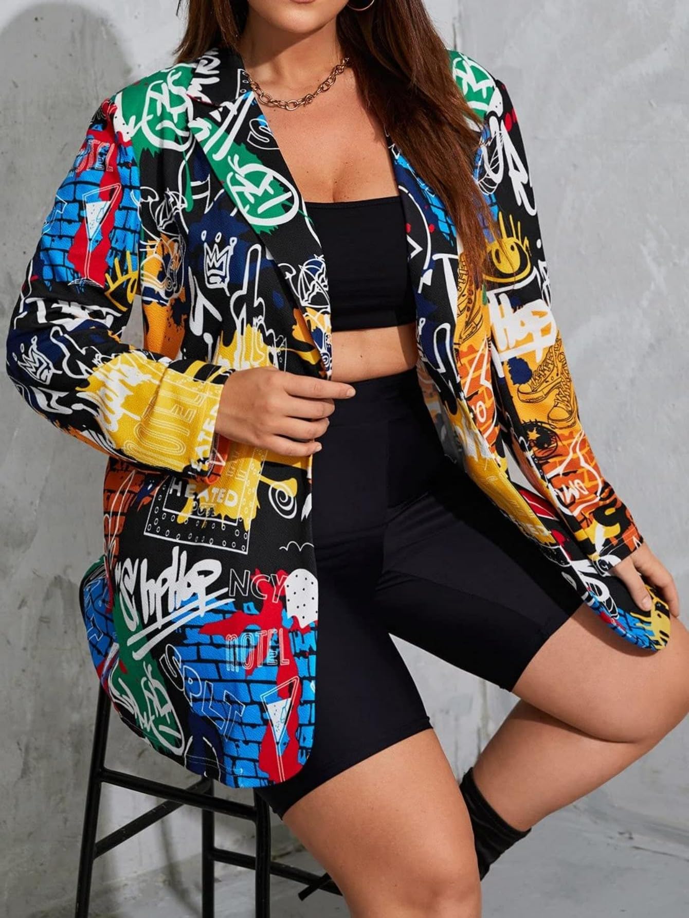 WDIRARA Women's Plus Size Lapel Collar Open Front Graffiti Graphic Button Blazer Jacket