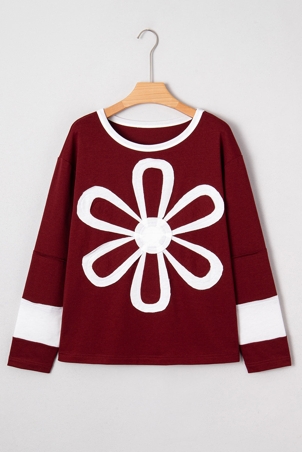 Red Dahlia Cheerful Daisy Flower Patched Round Neck Long Sleeve Women's Top
