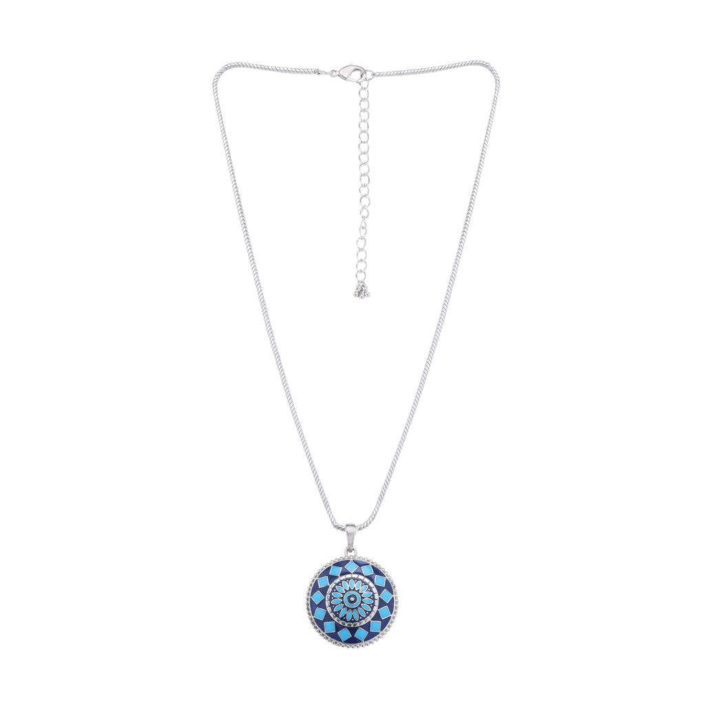 Fortress Filigree Pendant Necklace