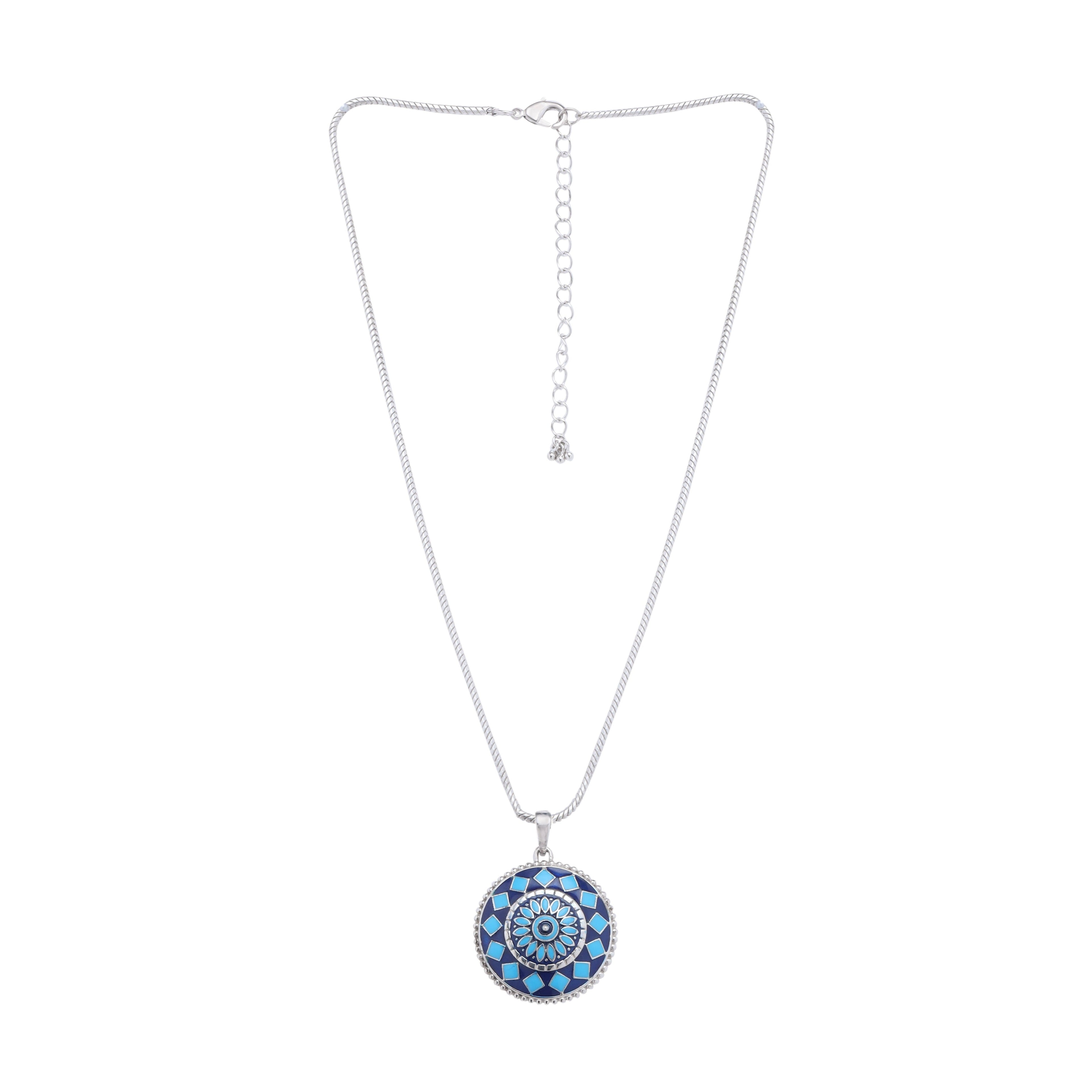 Fortress Filigree Pendant Necklace