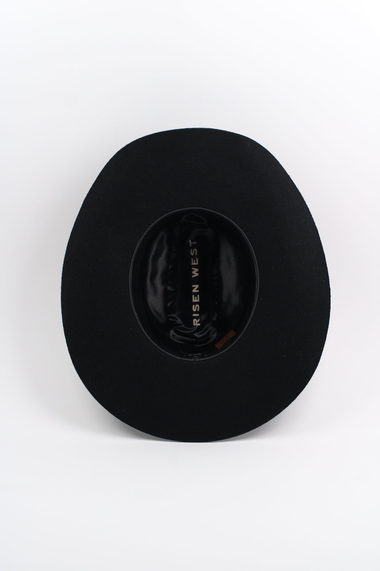 Mustang - Black