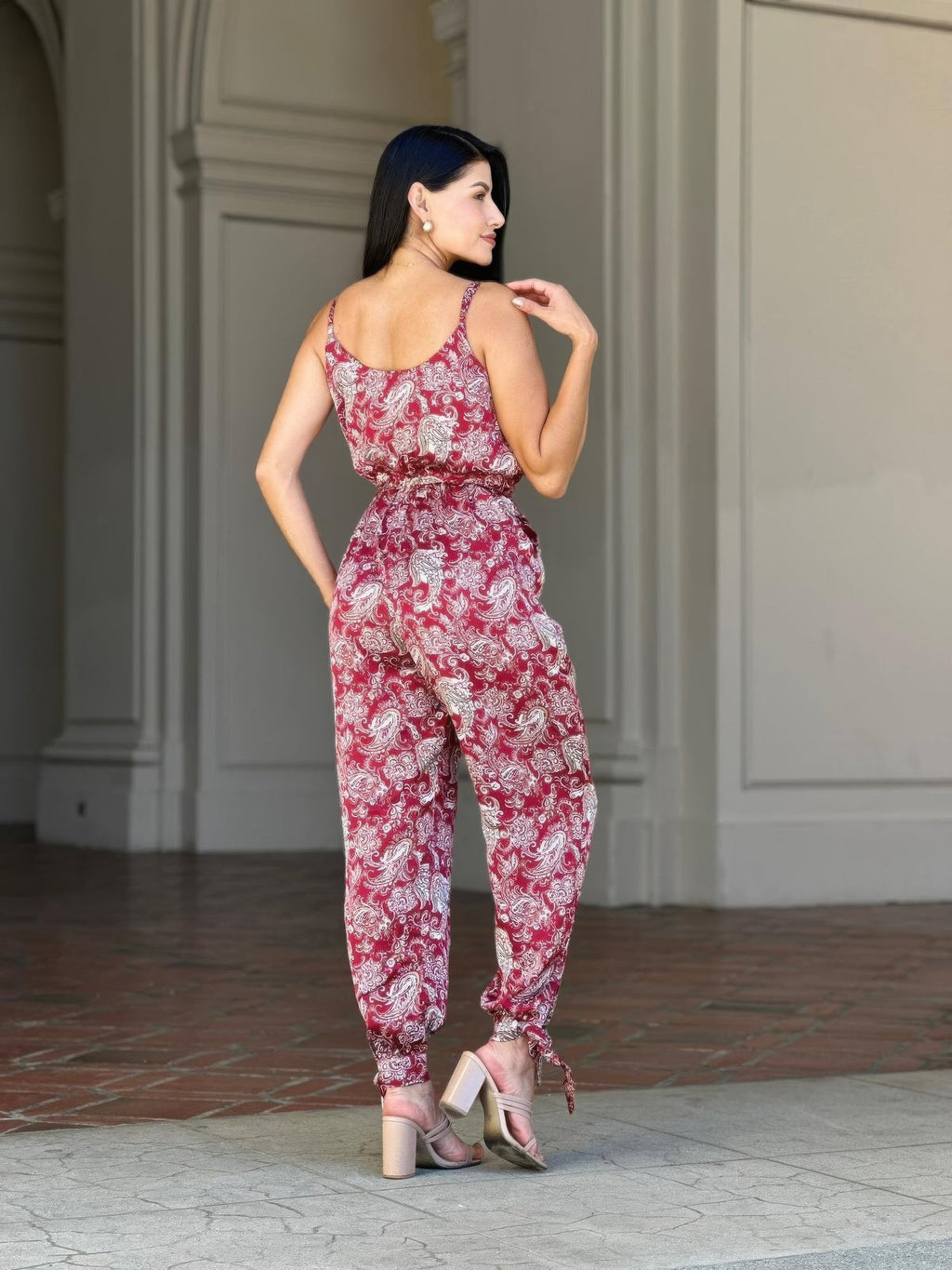 Paisley Print Tie Waist Jumpsuit – V-Neck Sleeveless Women's Summer Jumpsuit