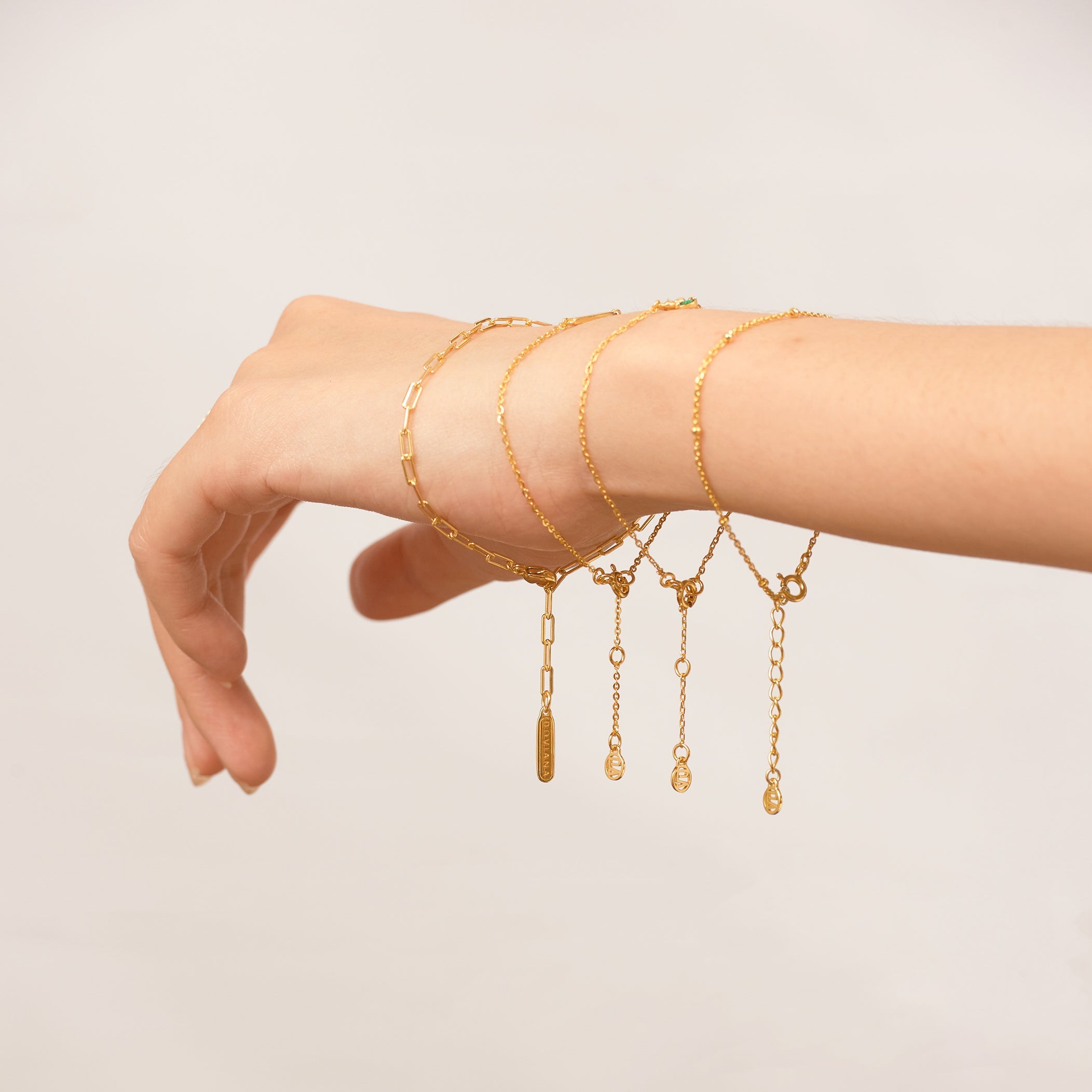 Dainty Bee Bracelet with White Stone
