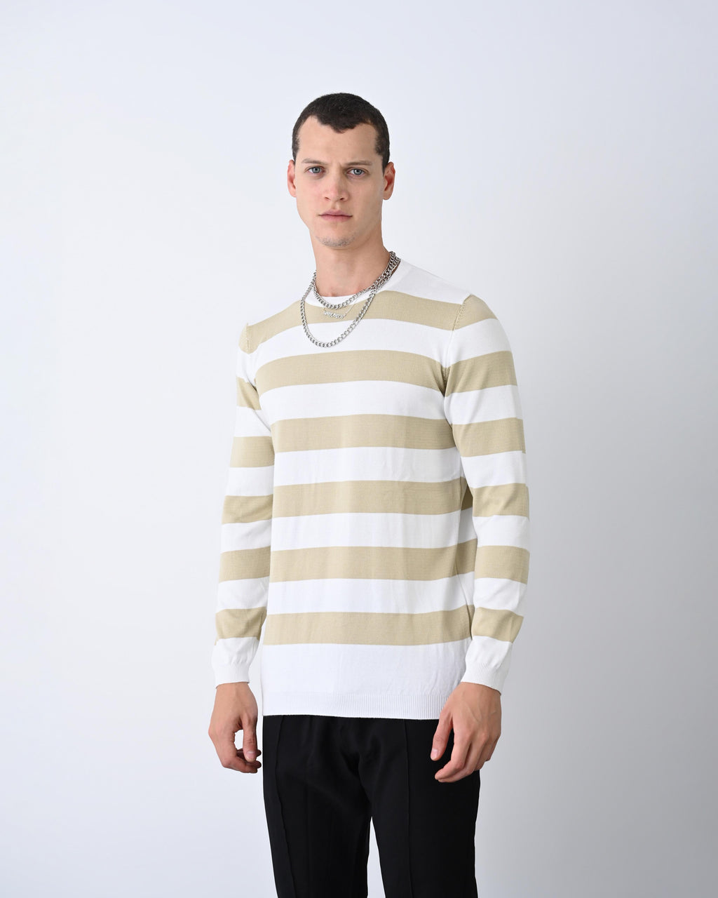 Casual Men's Knitwear with Dual-Tone Stripe Detail
