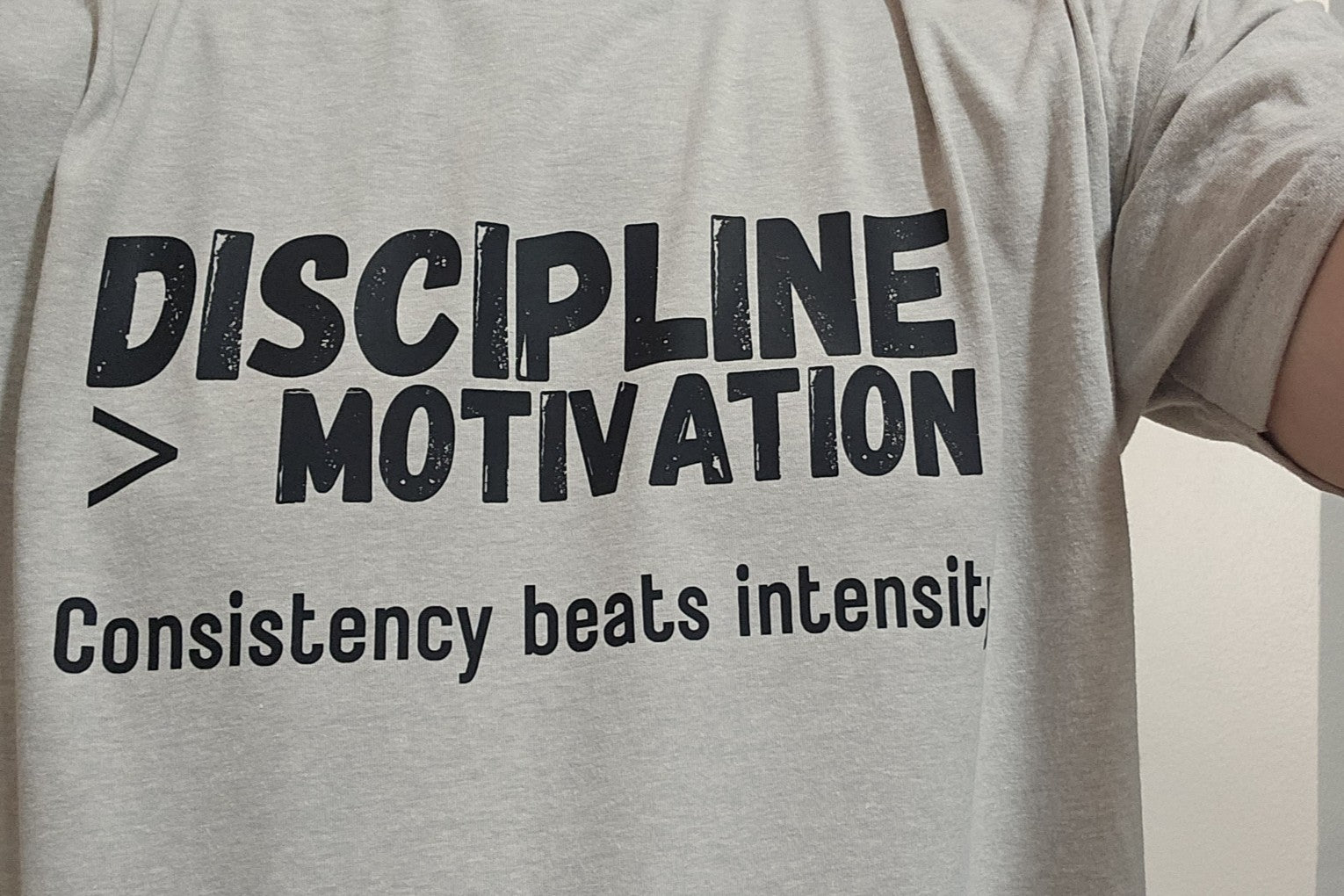 DISCIPLINE > MOTIVATION Tee | Unisex CVC Premium Blend