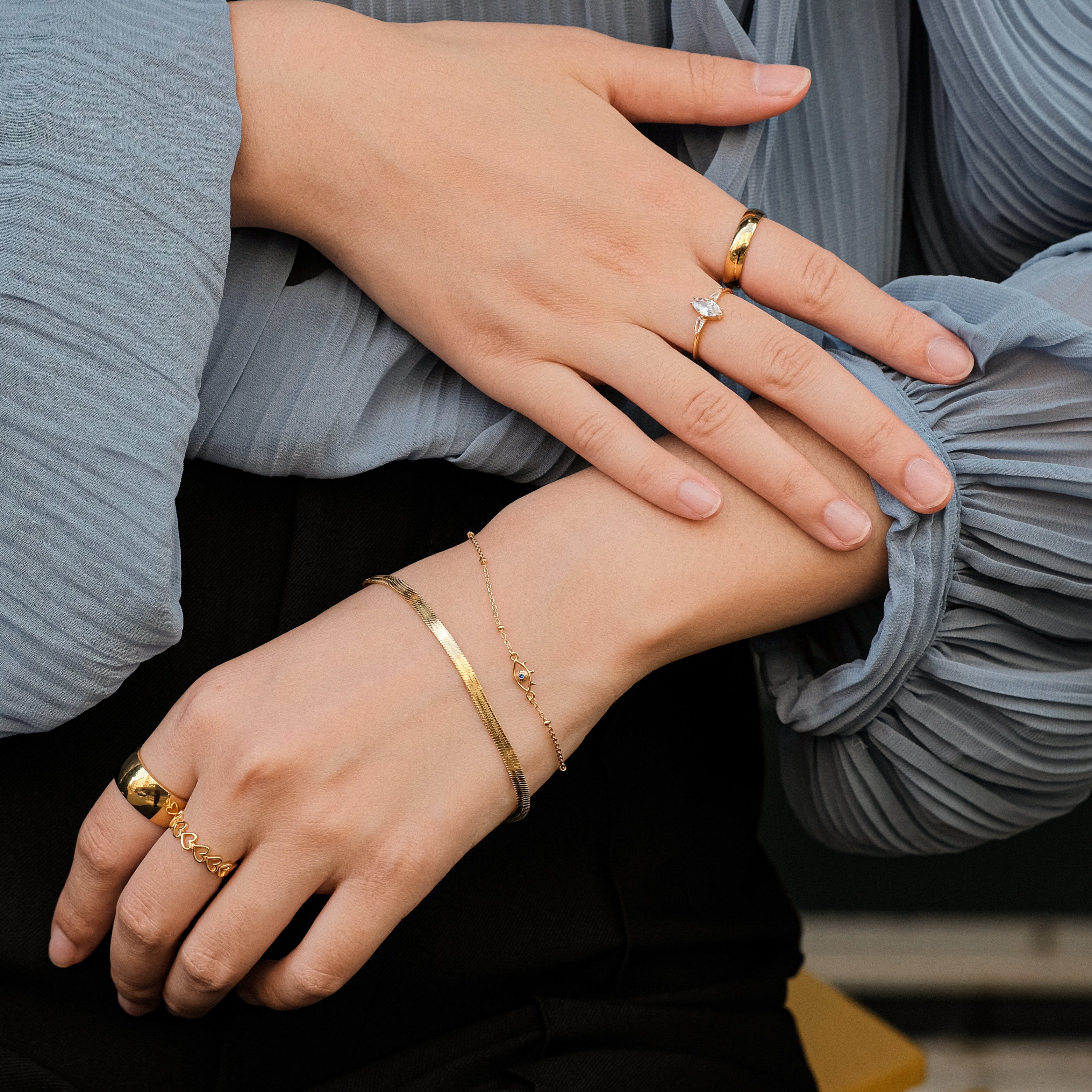 Hollow Heart Ring