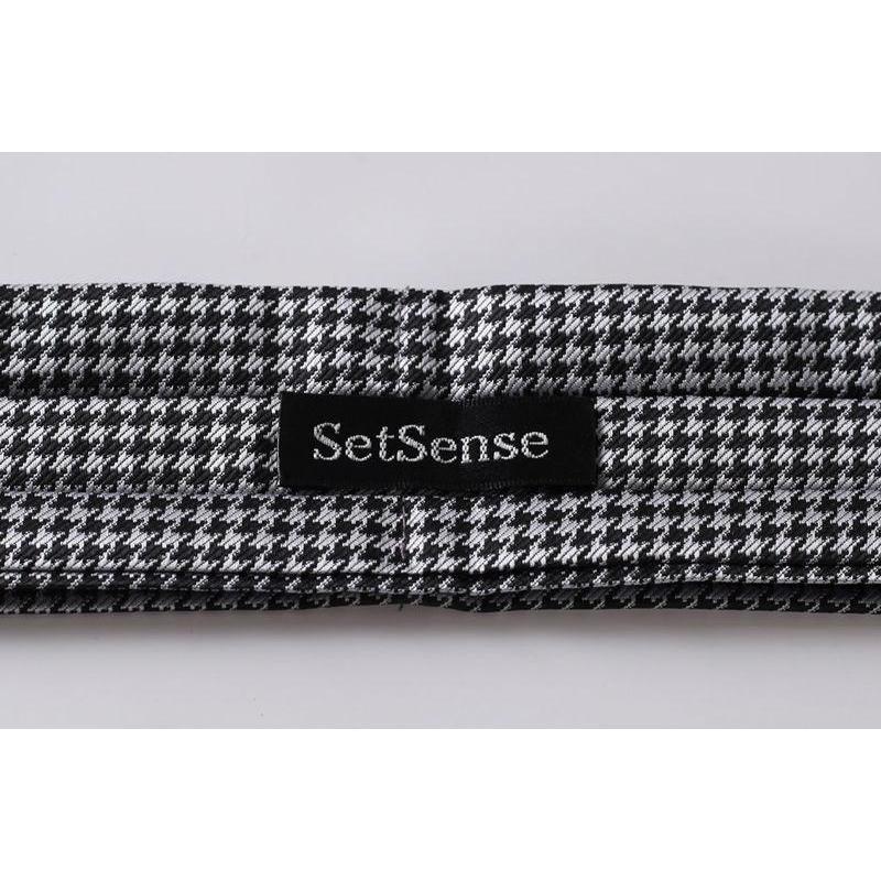 Dazzling Grey Silk  Ascot/Cravat Tie & Handkerchief
