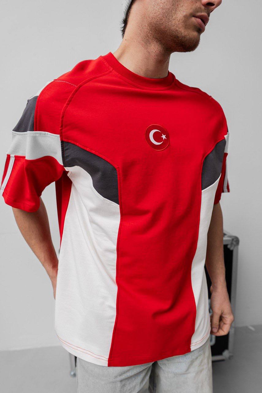 Deftlouwear Oversize T-Shirt - Style and Comfort in Every Move