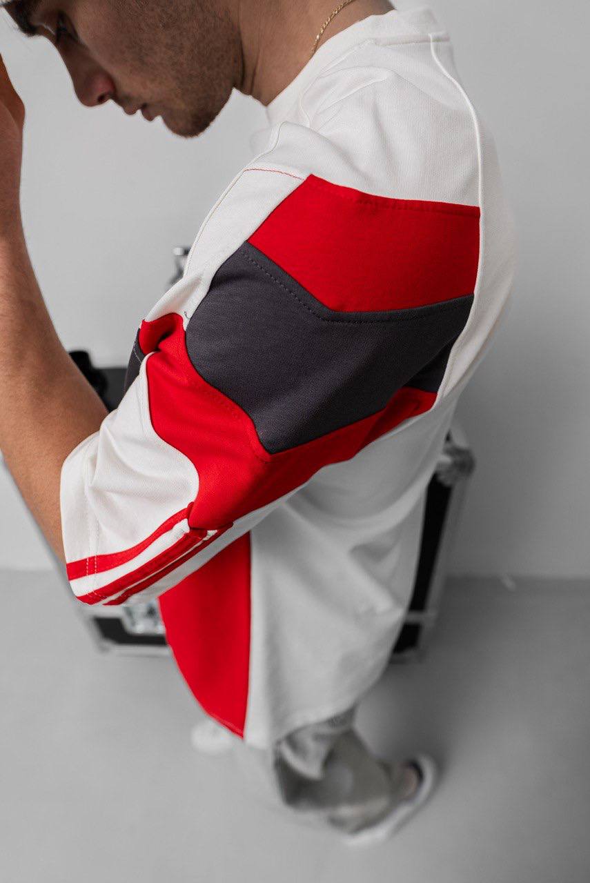 Deftlouwear Oversize T-Shirt - Style and Comfort in Every Move