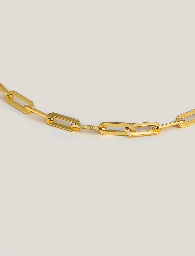 ESSENTIAL Medium Link Chain Necklaces