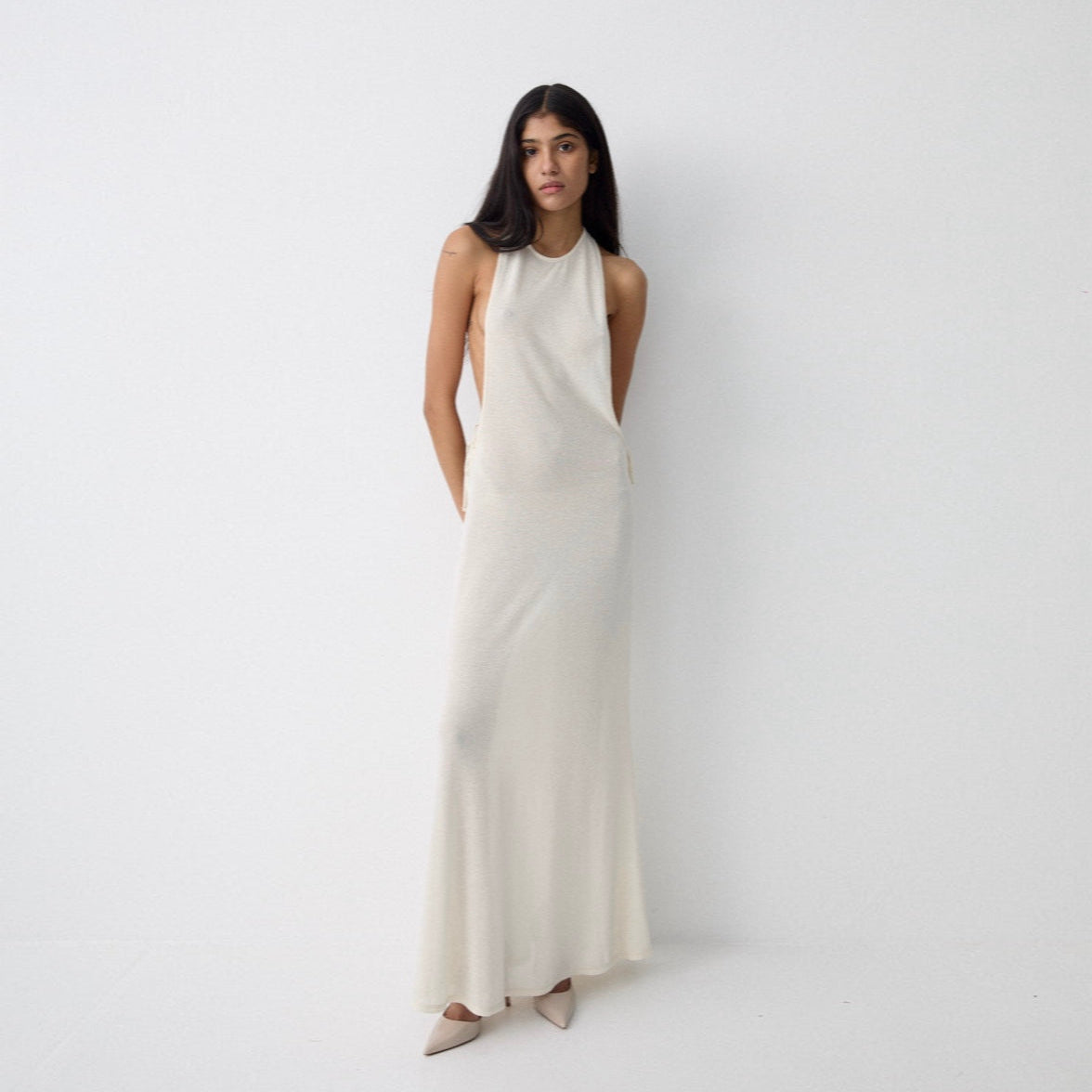 Ethna Backless Open Side White Maxi Dress