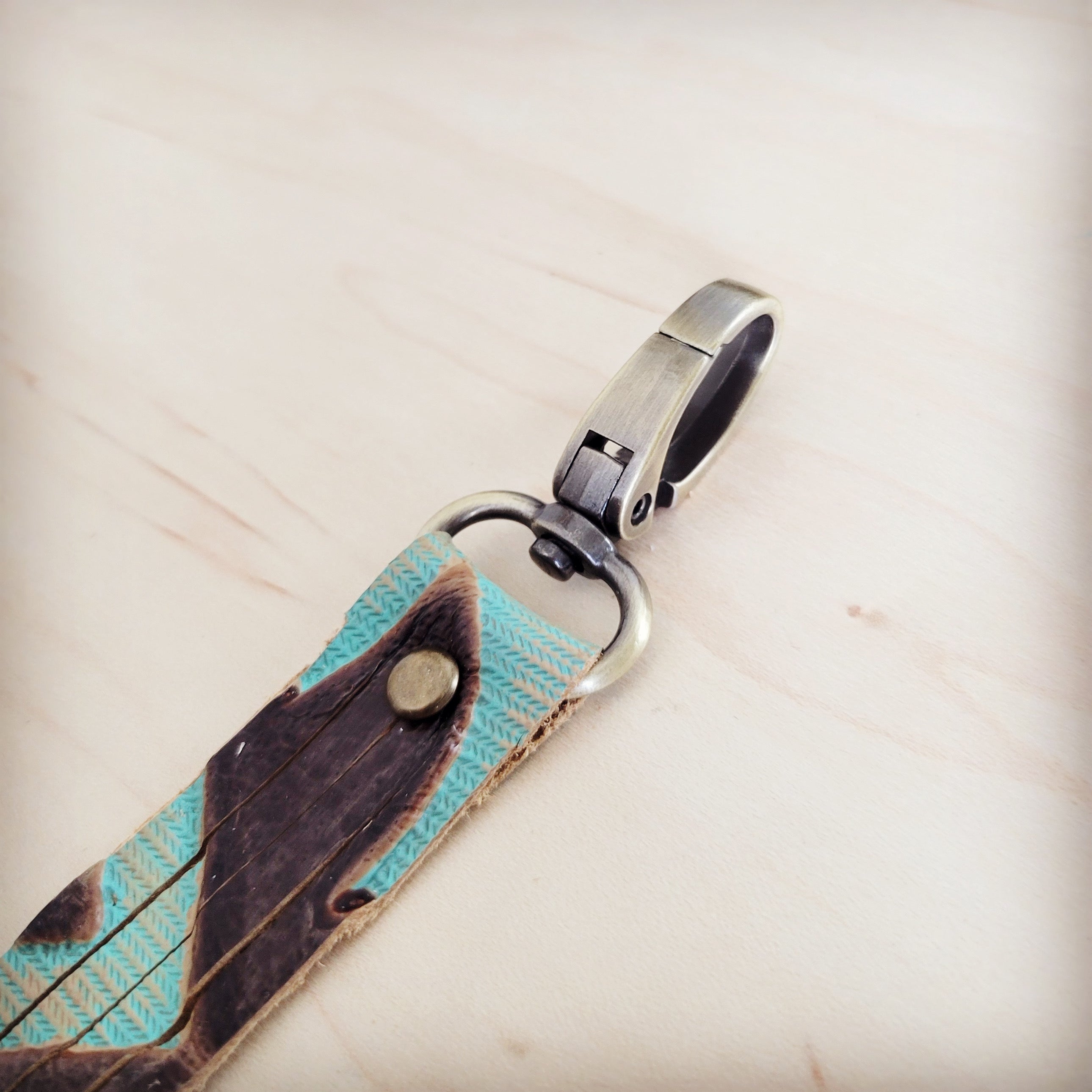 Turquoise Laredo Genuine Leather Key Clain/ Purse Clip 703p