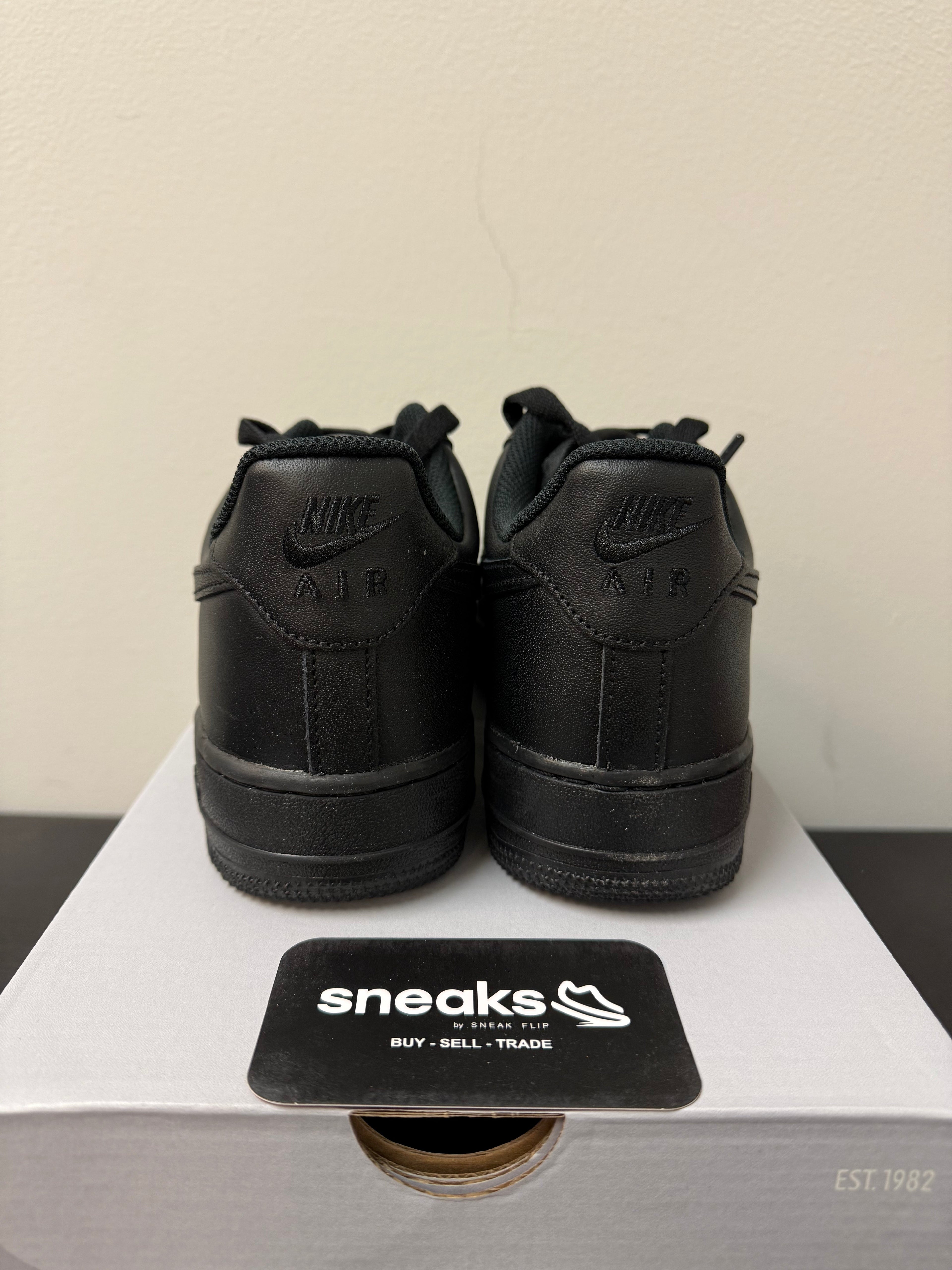 NEW Nike Air Force 1 Low '07 Black CW2288-001