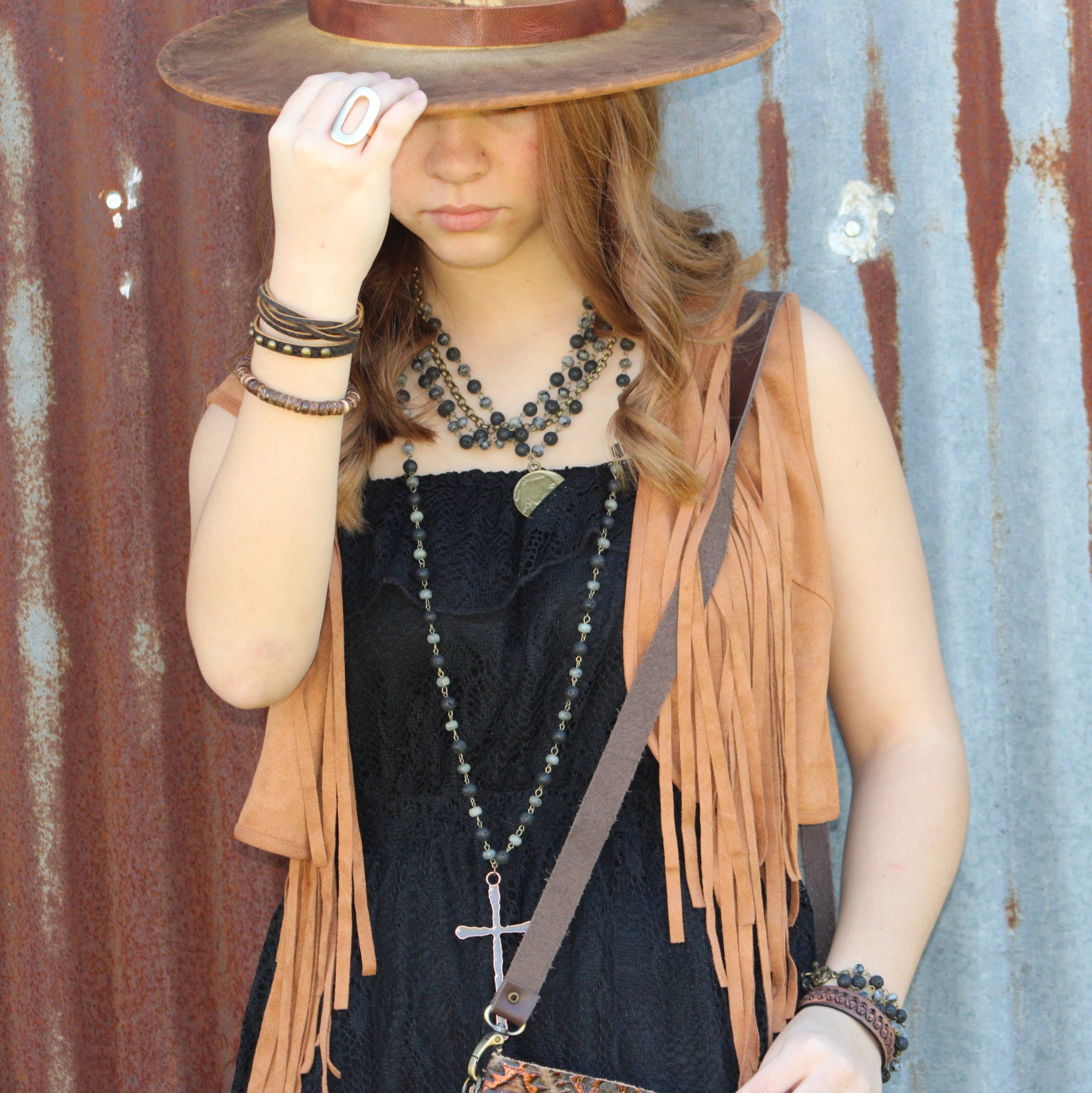 Dark Brown Vintage Laced Cuff-X Pattern 011e