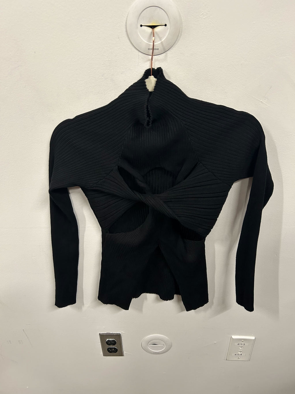 Onyx Sculptural Cutout Knit Set
