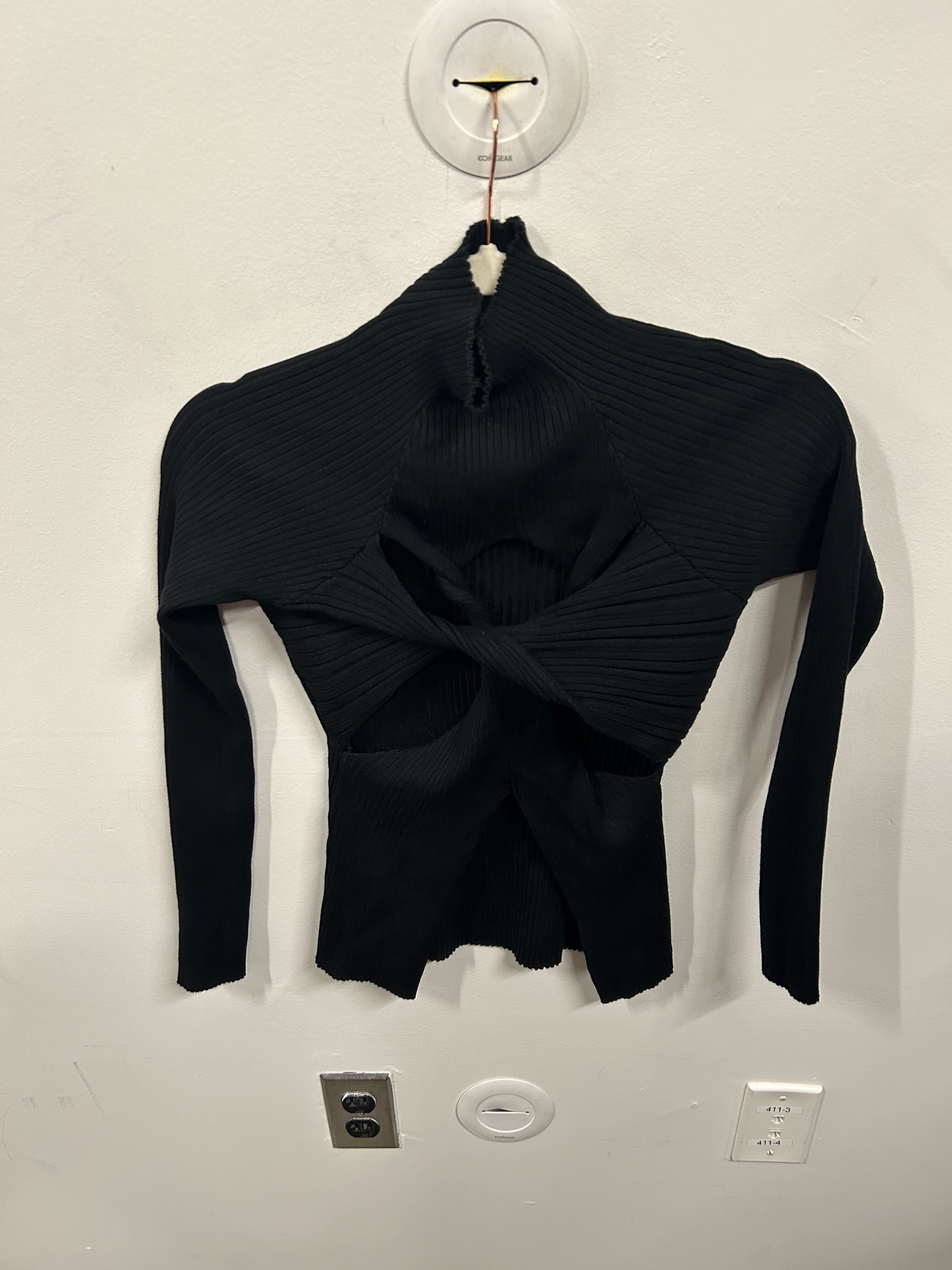 Onyx Sculptural Cutout Knit Set